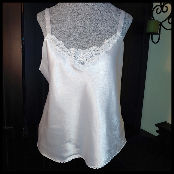Chic Other - Vintage White Camisole